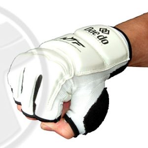 BN TKD Faustschutz WTF