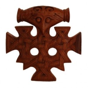 aufwendig handgeschnitzes Hiddenseeer Kreuz