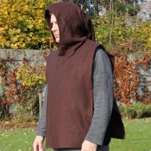 Kurzer Mantel mit Kapuze, 13. Jh., sog. Baldare