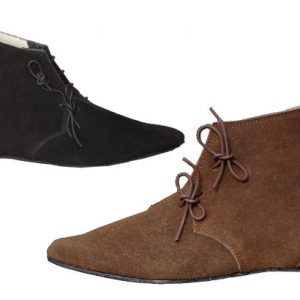 Hochmittelalterlicher halbhoher Wildleder-Stiefel „Ennfried“