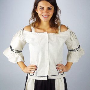 112 Bluse mit Stickerei „Lu“