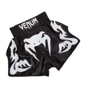 Venum Bangkok Inferno Muay Thai Shorts schwarz/weiß 2040-BL-WH