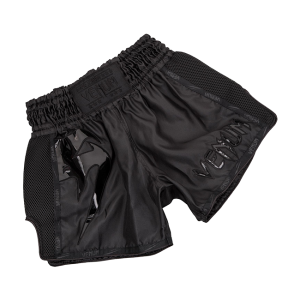 Venum Giant Muay Thai Shorts schwarz 03343-114